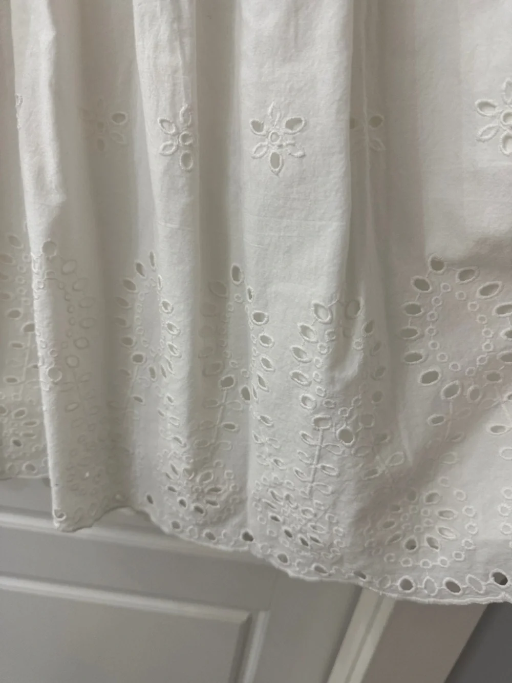 Universal Thread White Eyelet Peasant Dress - Picture 5 of 6